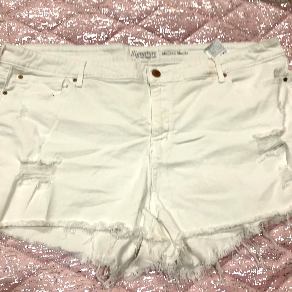 White Jean Short